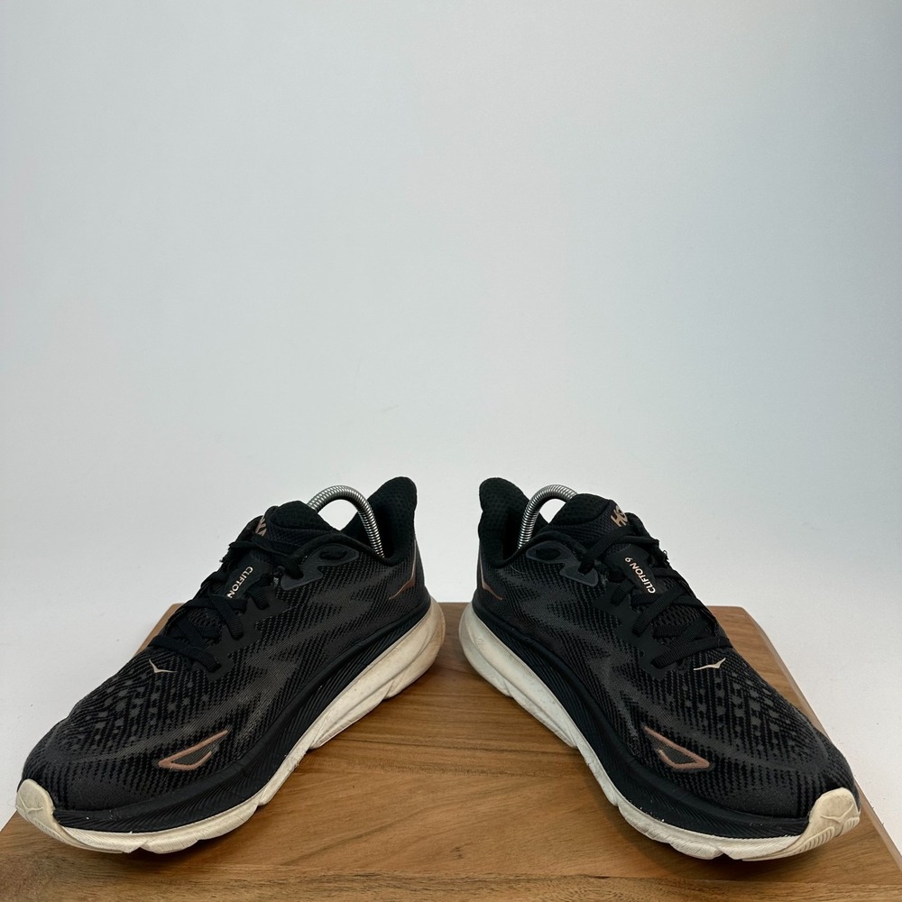 Hoka One One Womens Clifton 9 Running Shoes Size 9.5 B Black Sneakers‎ Shoes GUC - Picture 5 of 9
